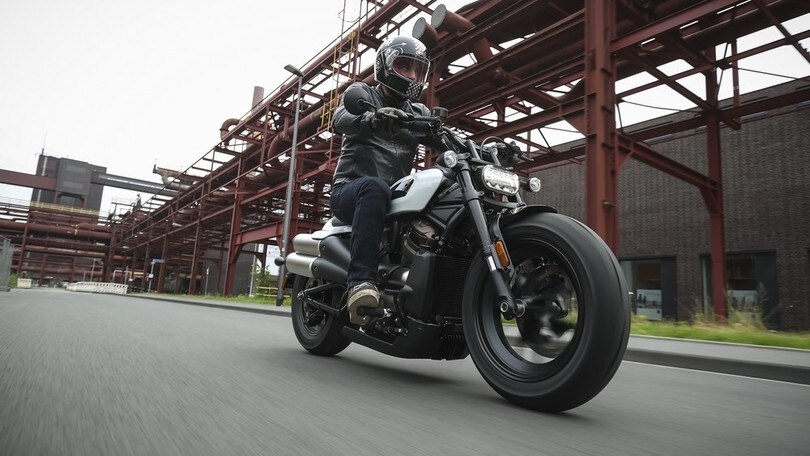 Prova Harley-Davidson Sportster S LE FOTO