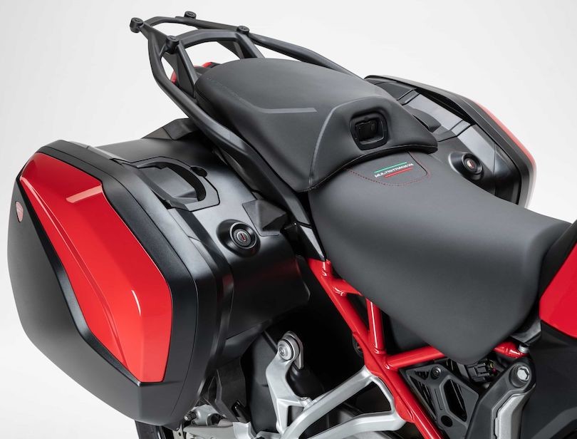Ducati Performance, accessori Touring per i modelli della gamma