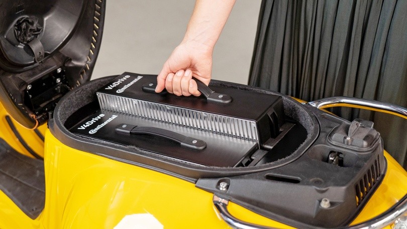 Continental e Varta: ecco il pacco batterie sostituibile per e-scooter