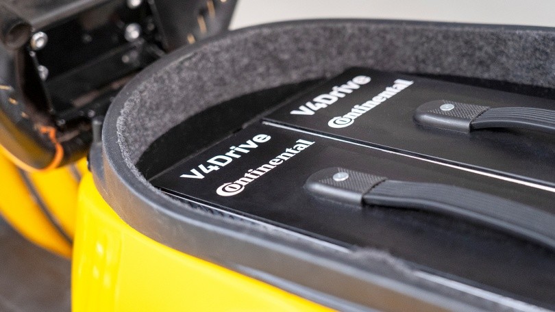 Continental e Varta: ecco il pacco batterie sostituibile per e-scooter