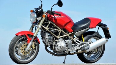 Rewind, Ducati M900 Monster '93: la leggenda del Mostro