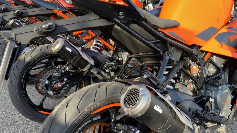 Test KTM RC 390 FOTO