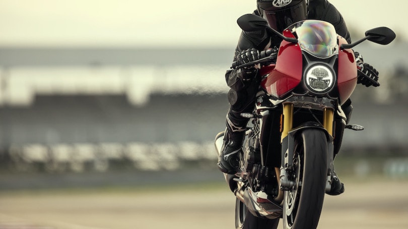 Triumph Speed Triple RR FOTO