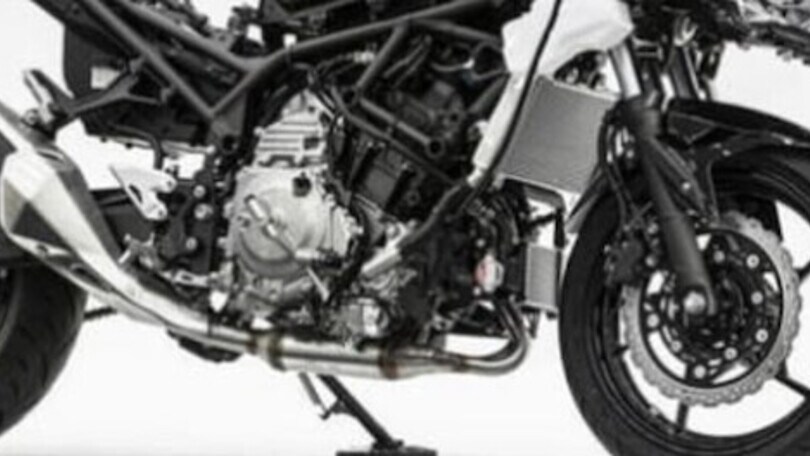 Kakawasaki Ninja a motorizzazione ibrida FOTO