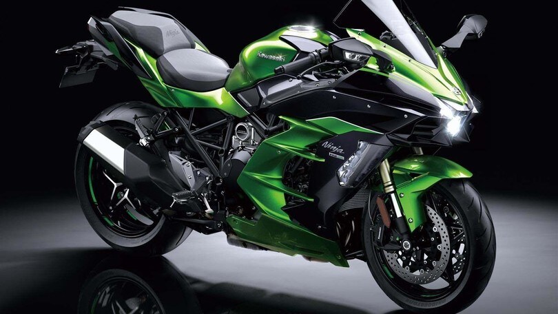 Kawasaki, a Eicma 2021 sarà tempo della nuova H2 SX