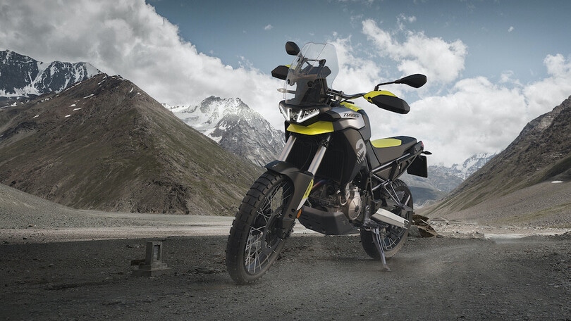 Aprilia Tuareg 660, dal 3 novembre aperte le prenotazioni: tre le colorazioni