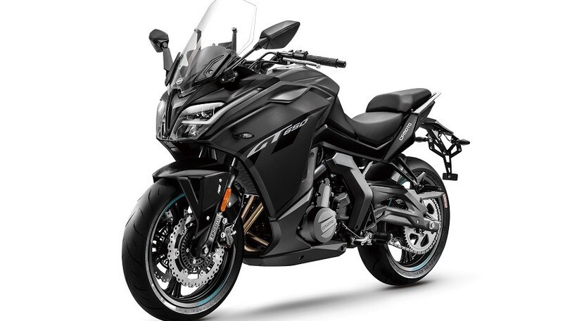 CFMoto 650GT FOTO
