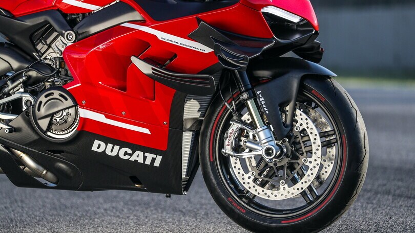 Aerodinamica della moto: forme e soluzioni per sfidare il Dio del vento