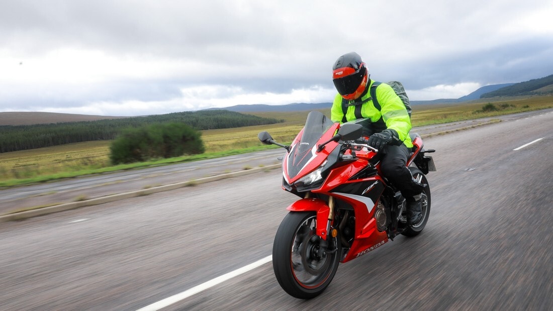 Super Test gamma Honda 500 my 2022 in Scozia: FOTO