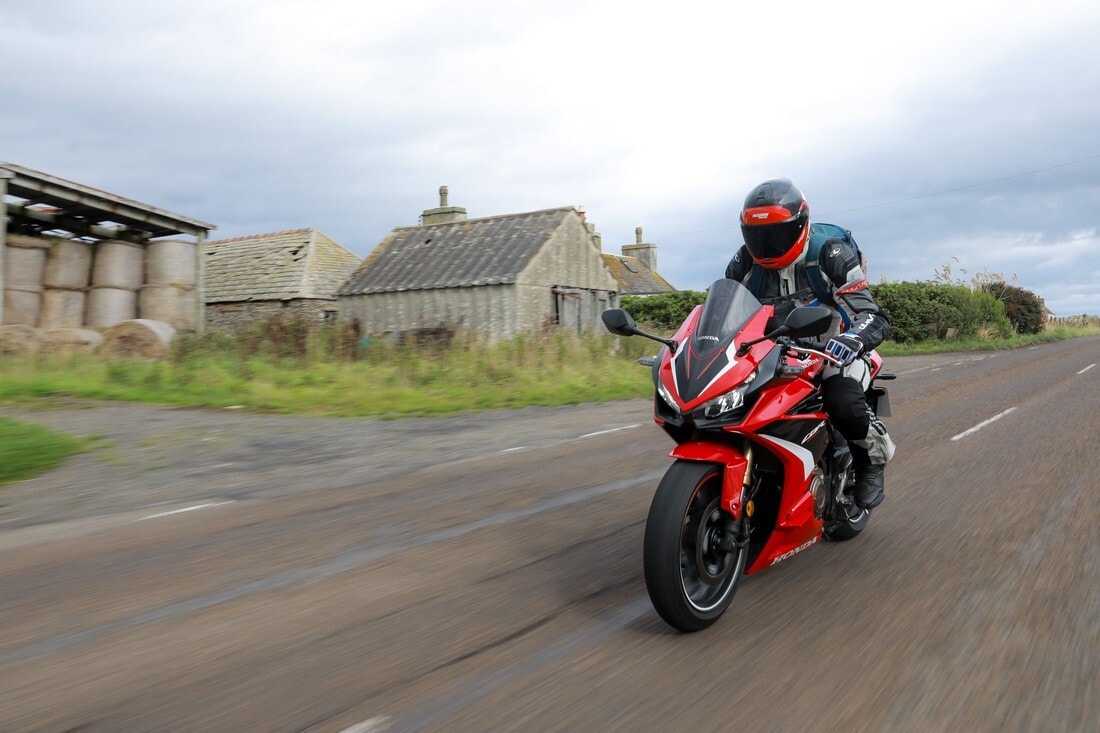 Super Test gamma Honda 500 my 2022 in Scozia: FOTO