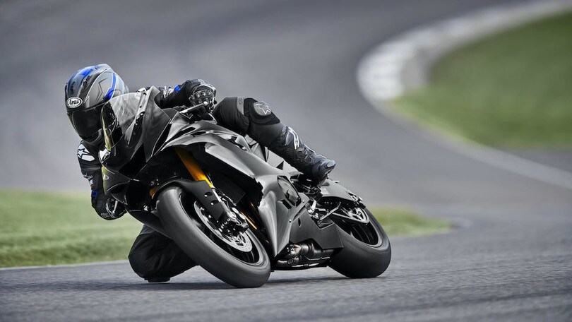 Yamaha R6 Race e R6 GYTR 2022
