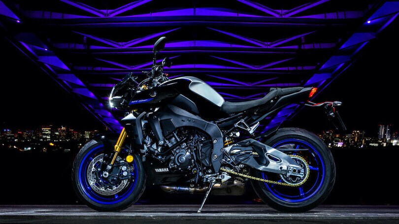 Yamaha MT-10 SP 2022 FOTO