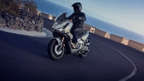 Honda ADV 350 FOTO