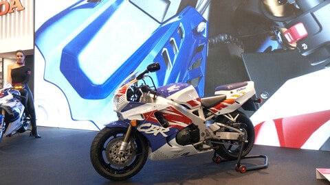 Honda CBR1000RR-R 2022: la SBK di Tokyo si aggiorna