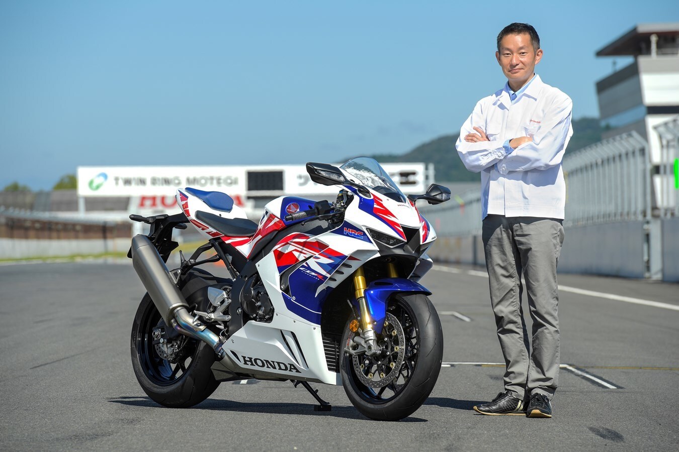 Honda: la storia della CBR Fireblade sfila ad EICMA