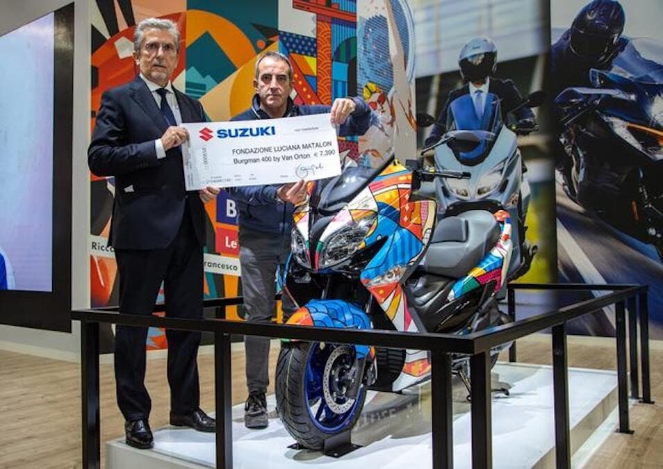 Suzuki Burgman 400 da collezione a Eicma 2021 in beneficenza