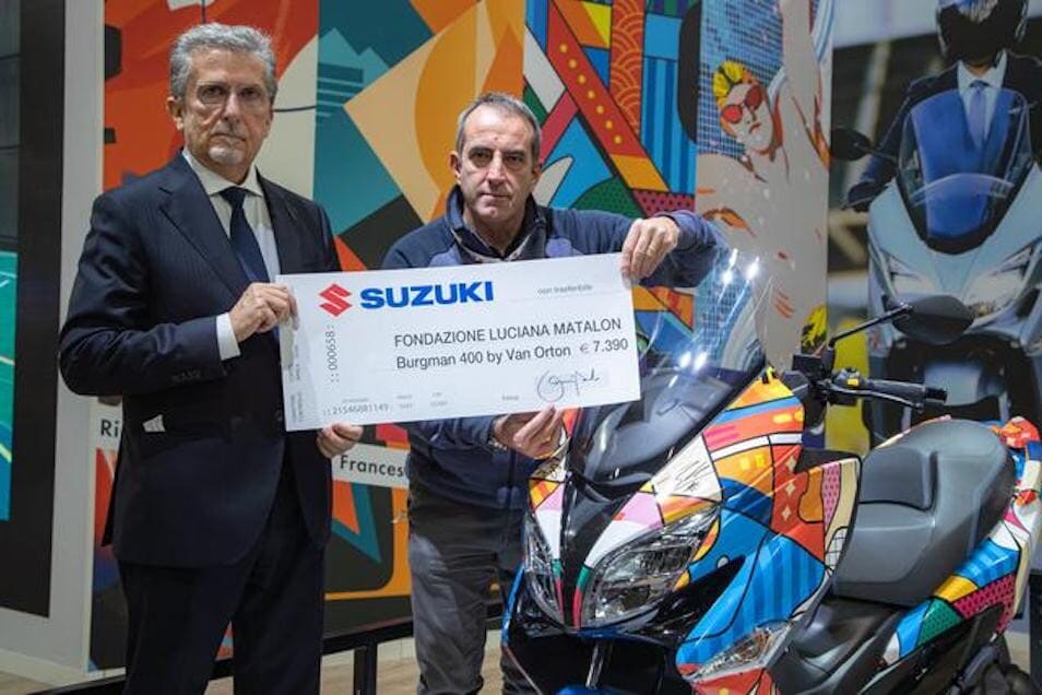 Suzuki Burgman 400 da collezione a Eicma 2021 in beneficenza