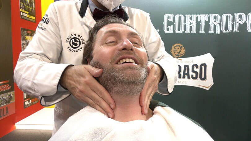 EICMA 2021, Abbiamo fatto Pelo e... contropelo ad Enrico Bessolo: Suzuki Italia