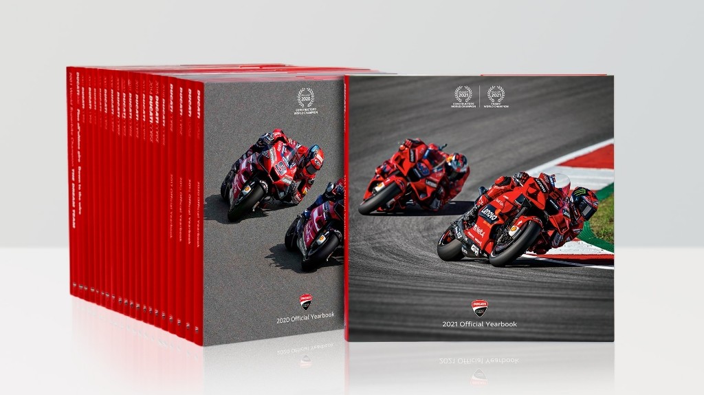 Ducati Corse Official Yearbook 2021: un volume per un anno di successi