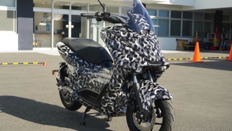 Yamaha E01, dal web gli scatti del nuovo scooter elettrico