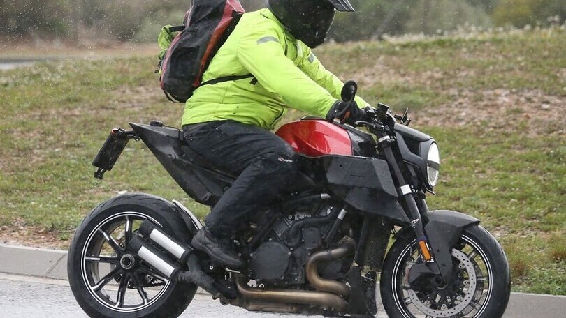 Husqvarna Vitpilen 1301, continua lo sviluppo per una nuova maxi naked