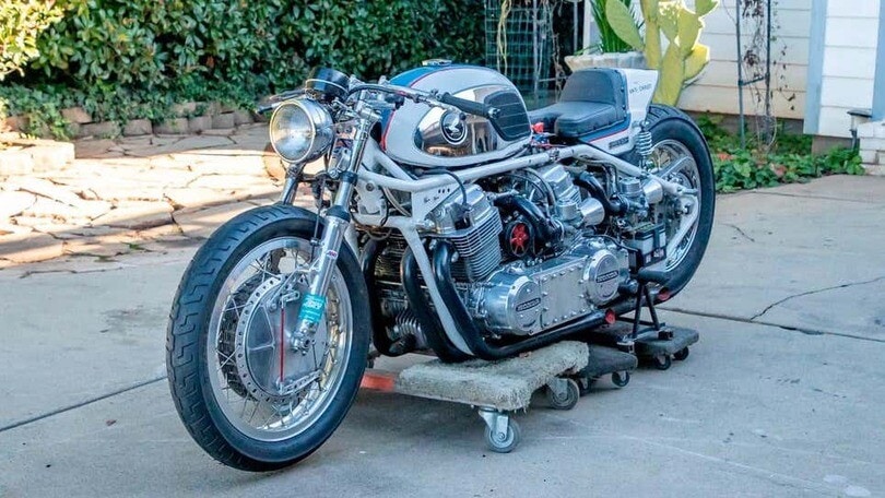 Honda CB750, due motori e 136 cv per... l'Anti-Cristo