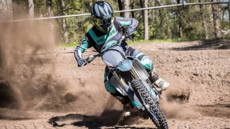 Yamaha, in Olanda si sviluppa la moto da cross elettrica