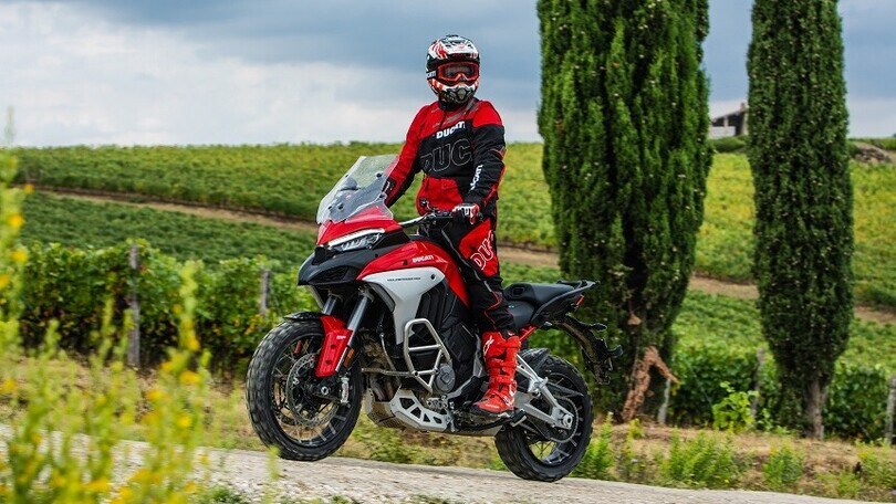 Ducati Riding Academy 2022, sei tappe con il DRE Adventure