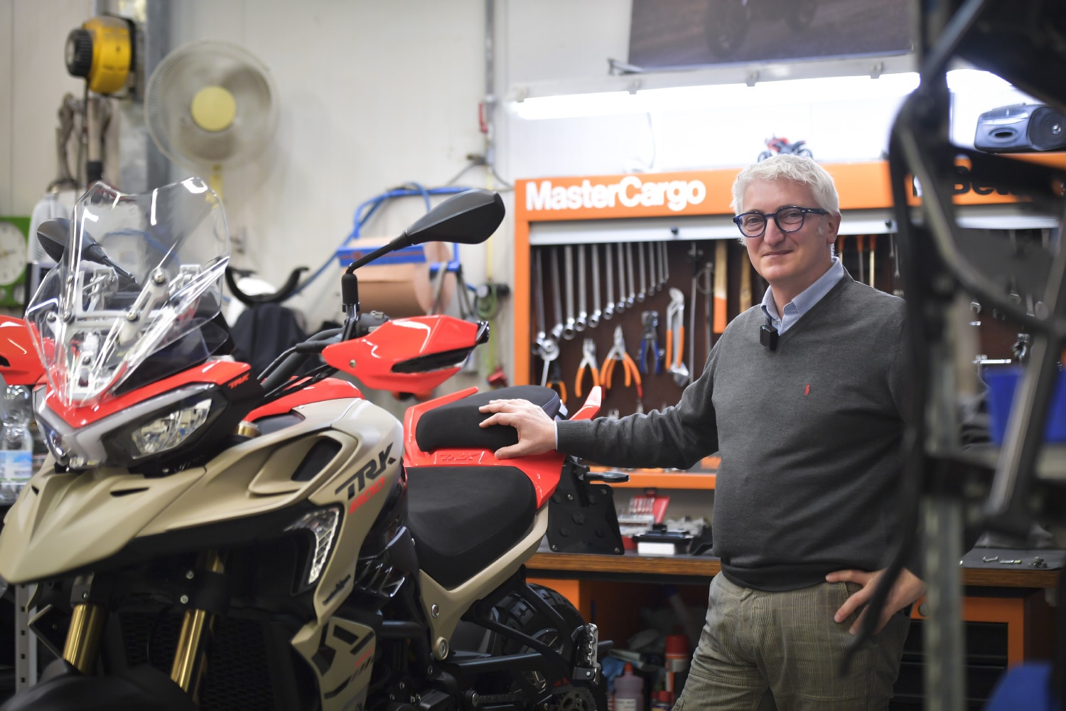 Benelli TRK 800: l'intervista a Marco Bellucci, direttore tecnico