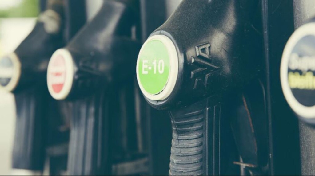 La guerra fra Russia e Ucraina riecheggia in Europa: prezzi dei carburanti in aumento