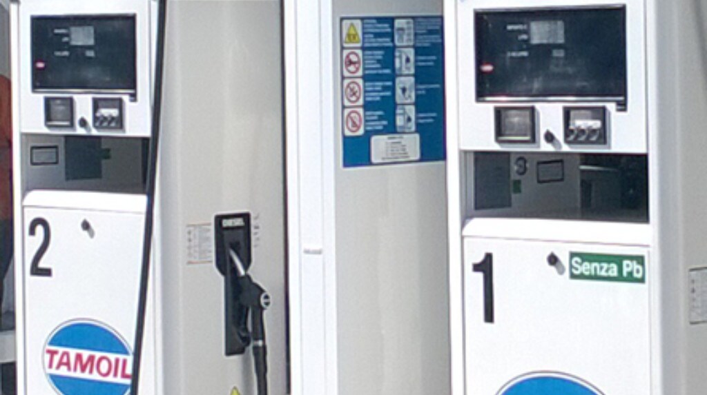 Altalena prezzi: scendono benzina e gasolio ma aumenta il petrolio