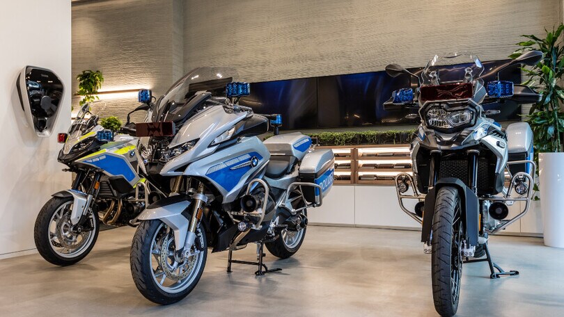 BMW,  a Roma in passerella i veicoli delle forze dell’Ordine