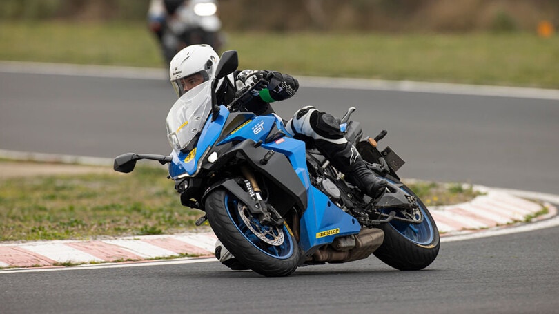 Dunlop Roadsmart IV, la prova del pneumatico sport touring