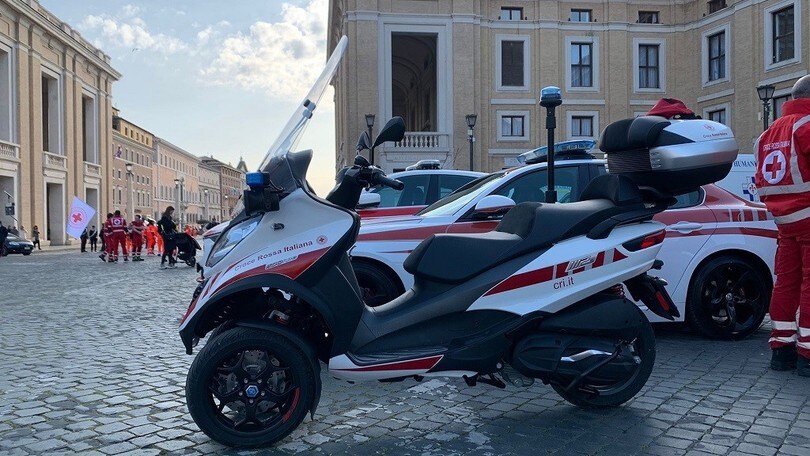 Piaggio MP3 Life Support, un tre ruote per la Croce Rossa Italiana