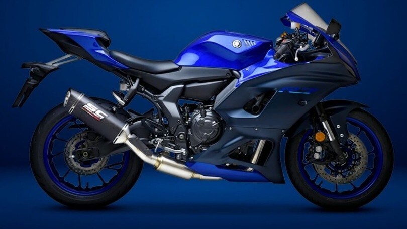 Yamaha R7, ancora più sportiva con lo scarico SC1-S di SC Project