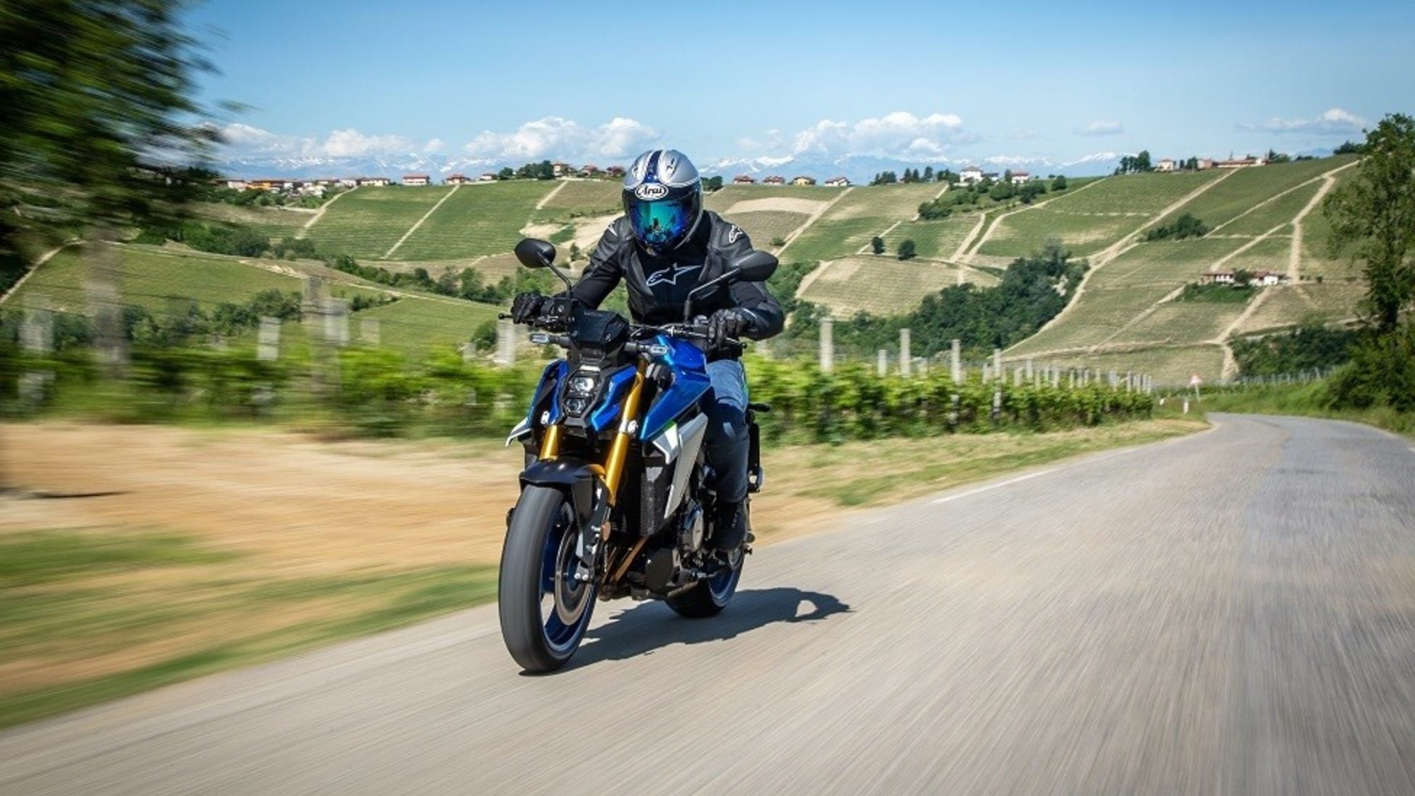 Suzuki GSX-S, esplorando la Toscana in sella alla roadster GSX-S