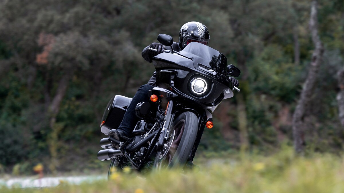 Test Harley-Davidson Low Rider ST e RH975 Nightster 2022