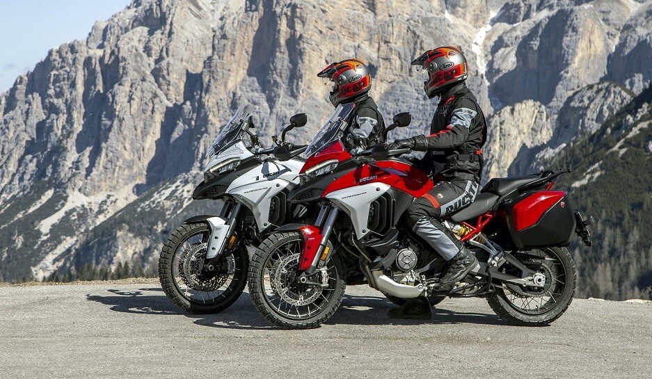 Ducati, con la Multistrada V4 in tour sulle Alpi