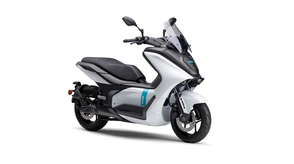 Scooter Yamaha E01, il noleggio come prima fase di sviluppo