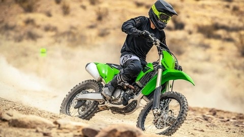 Kawasaki Cross 2023