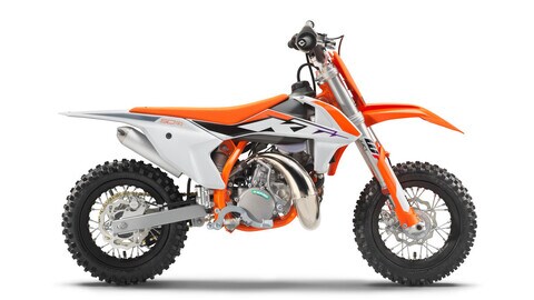 KTM, gamma cross 2023: dal 50 alla 450 SX