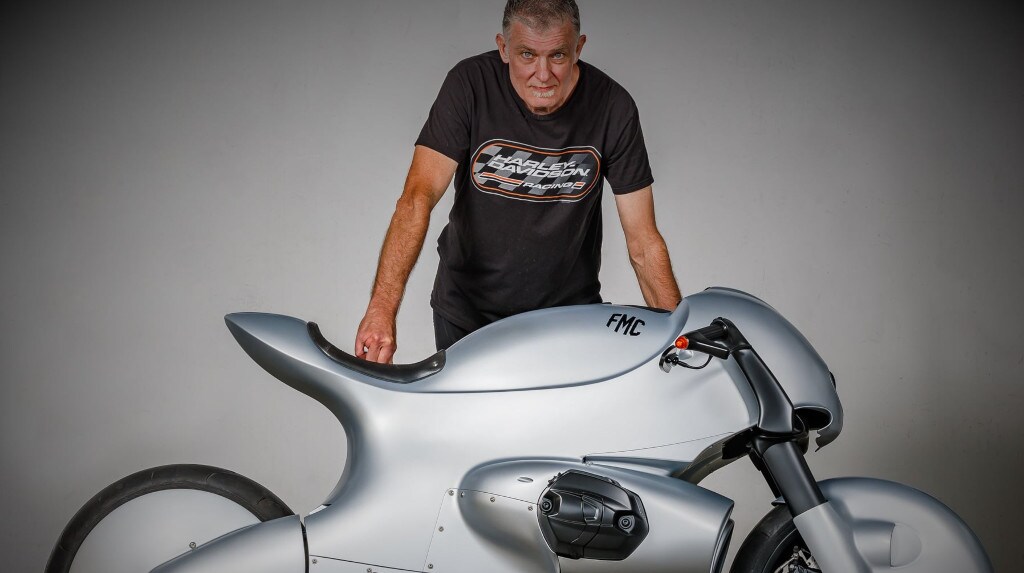 BMW R nineT Storm, dal Sudafrica arriva la moto di Robocop