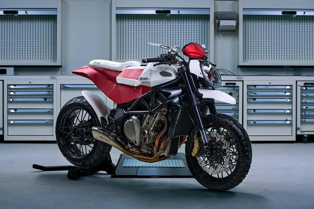 Inception, la MV Agusta Brutale off-road ma anche "green"