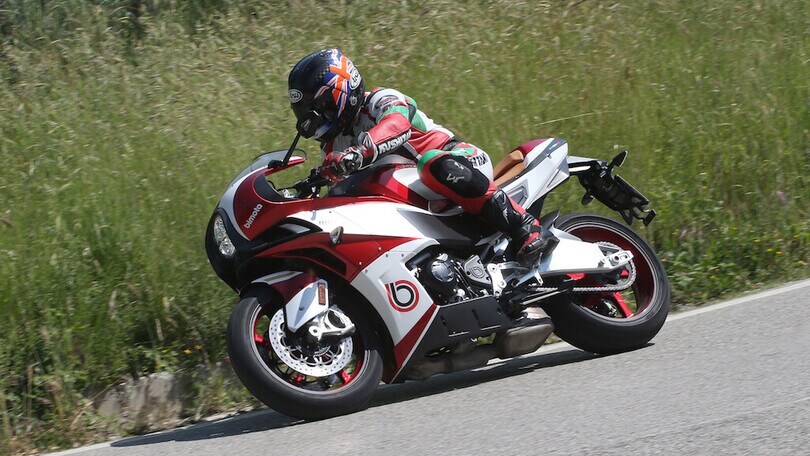 BIMOTA KB4 - LE foto della prova