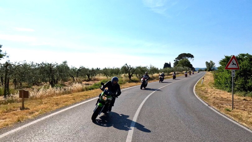 Il Castellina Way e la ricerca dell’uscita perfetta in moto