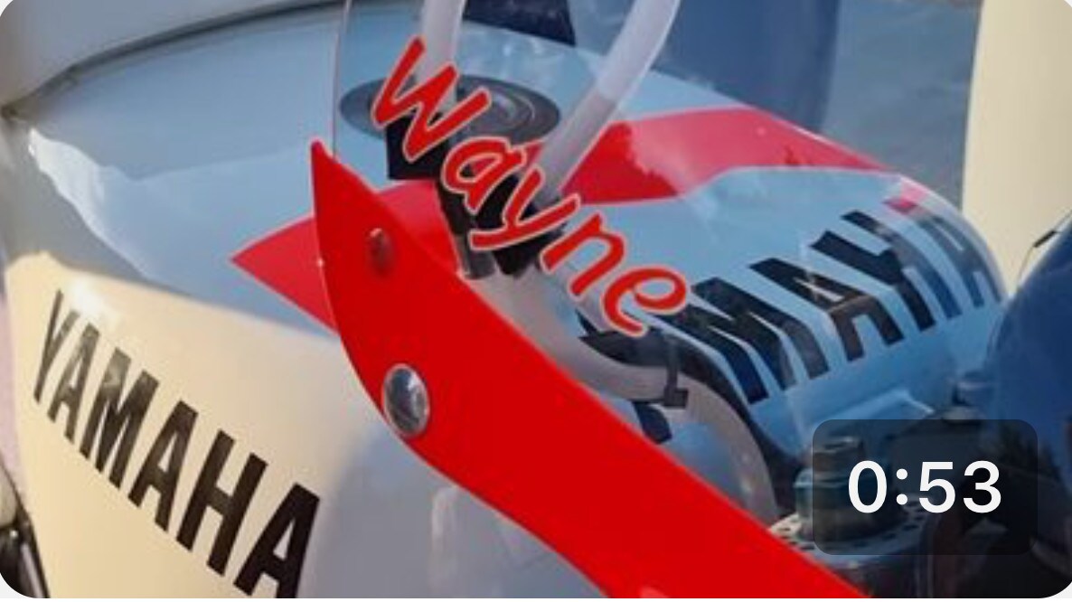 La Yamaha YZR 500 riabbraccia Wayne Rainey VIDEO