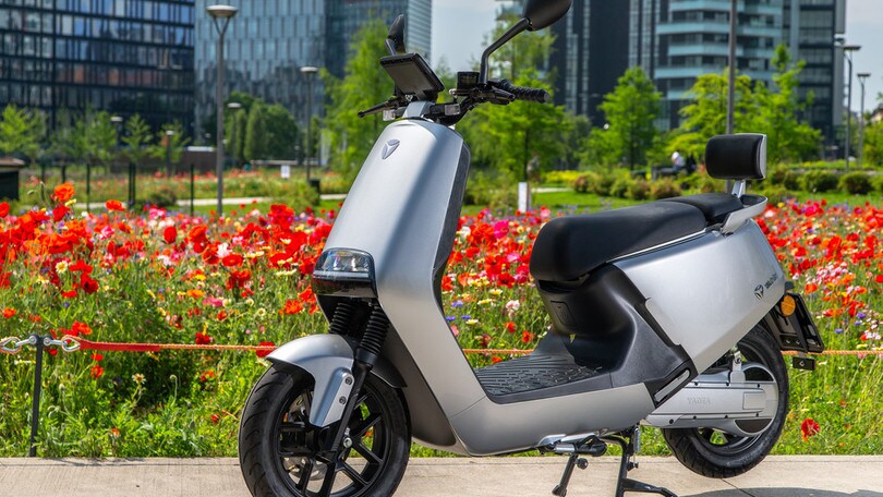 Yadea G5S, scooter elettrico da città con 115 km d'autonomia