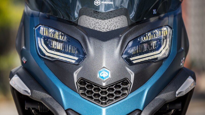 Piaggio MP3 500 Hpe Exclusive 2022 LE FOTO