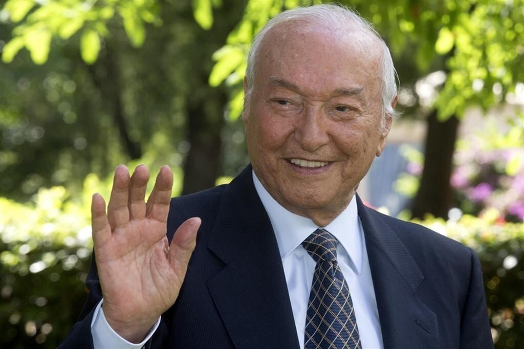 Piero Angela, quando diceva: "Vivrei fino a 200 anni ma in moto e una bionda in sella"
