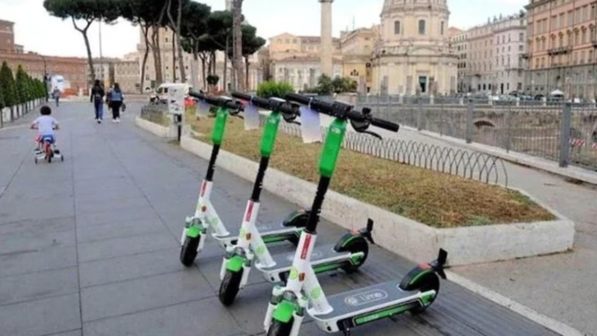 Monopattini, attenzione alle nuove regole: ecco cosa dice il decreto